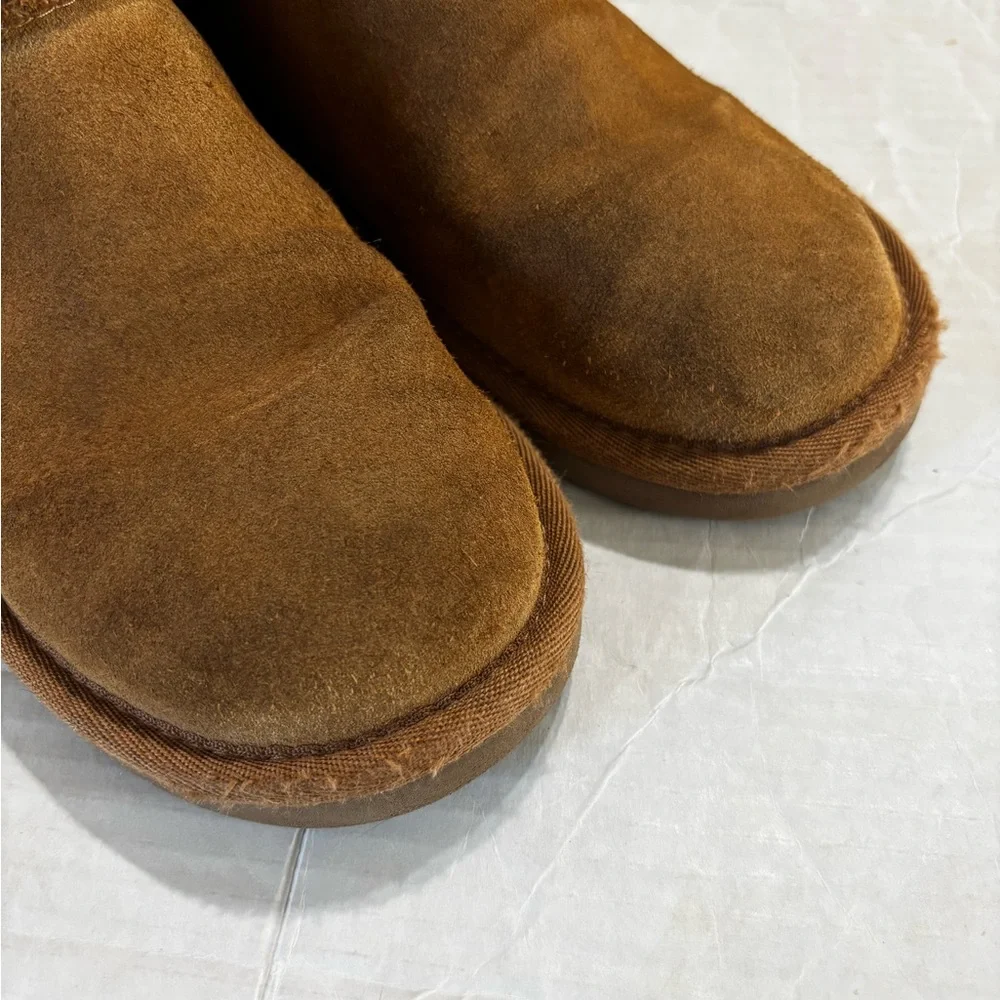 UGG KOOLABURRA Koola Mini Short Boot - Chestnut Size 6 Shearling Boho